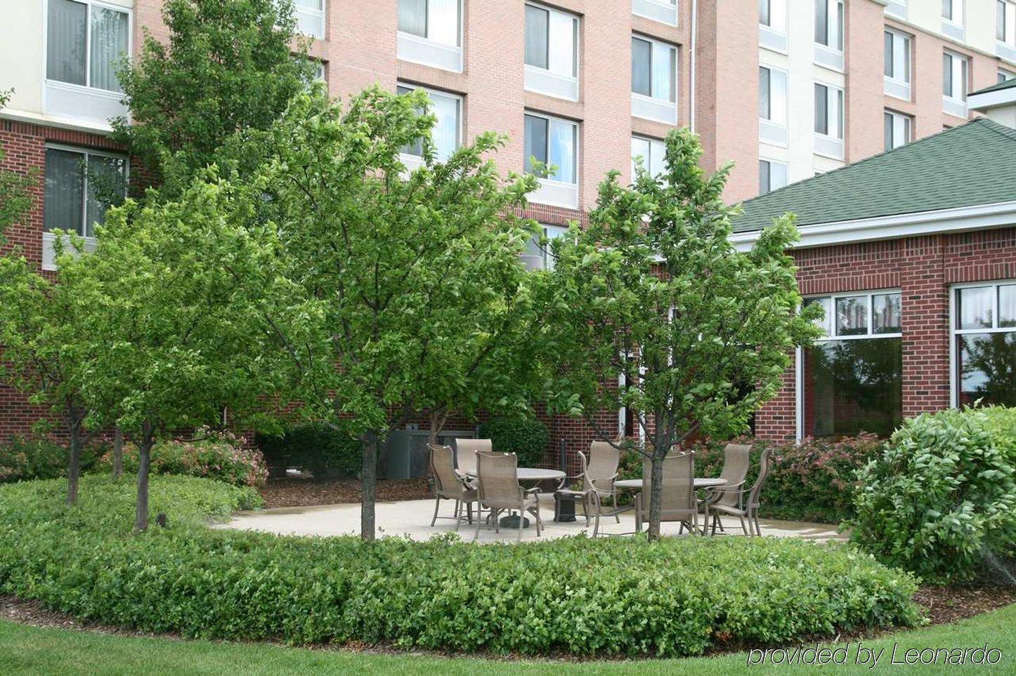 Hilton Garden Inn Detroit Metro Airport Romulus Restaurant foto